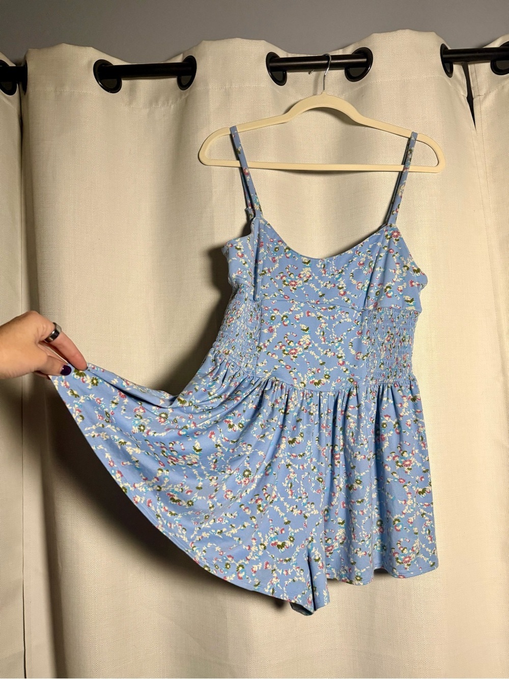 Urban Outfitters Raleigh Blue Floral Romper Size Medium - Picture 7 of 10
